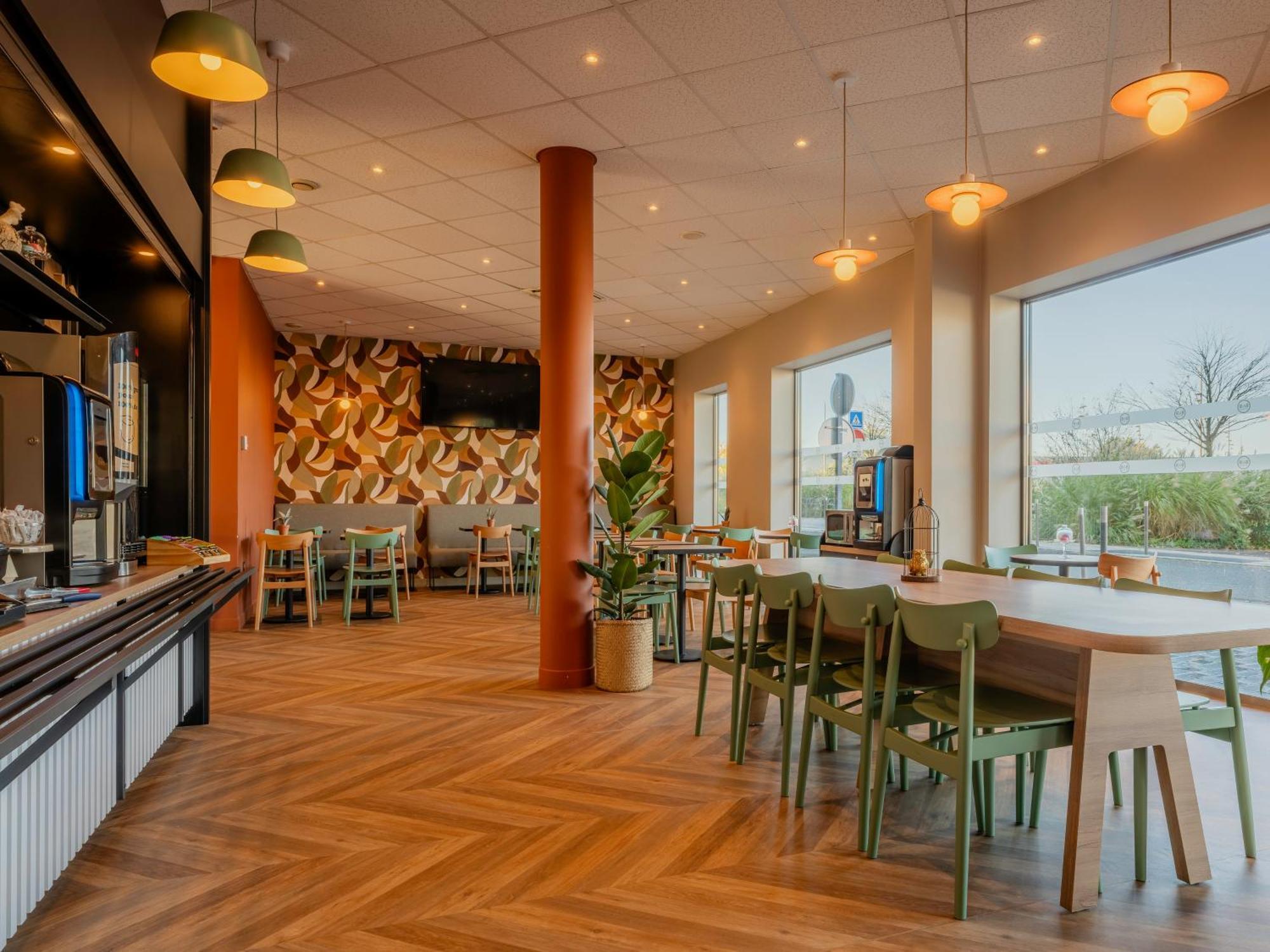 B&B Hotel Maubeuge Gare Eksteriør billede