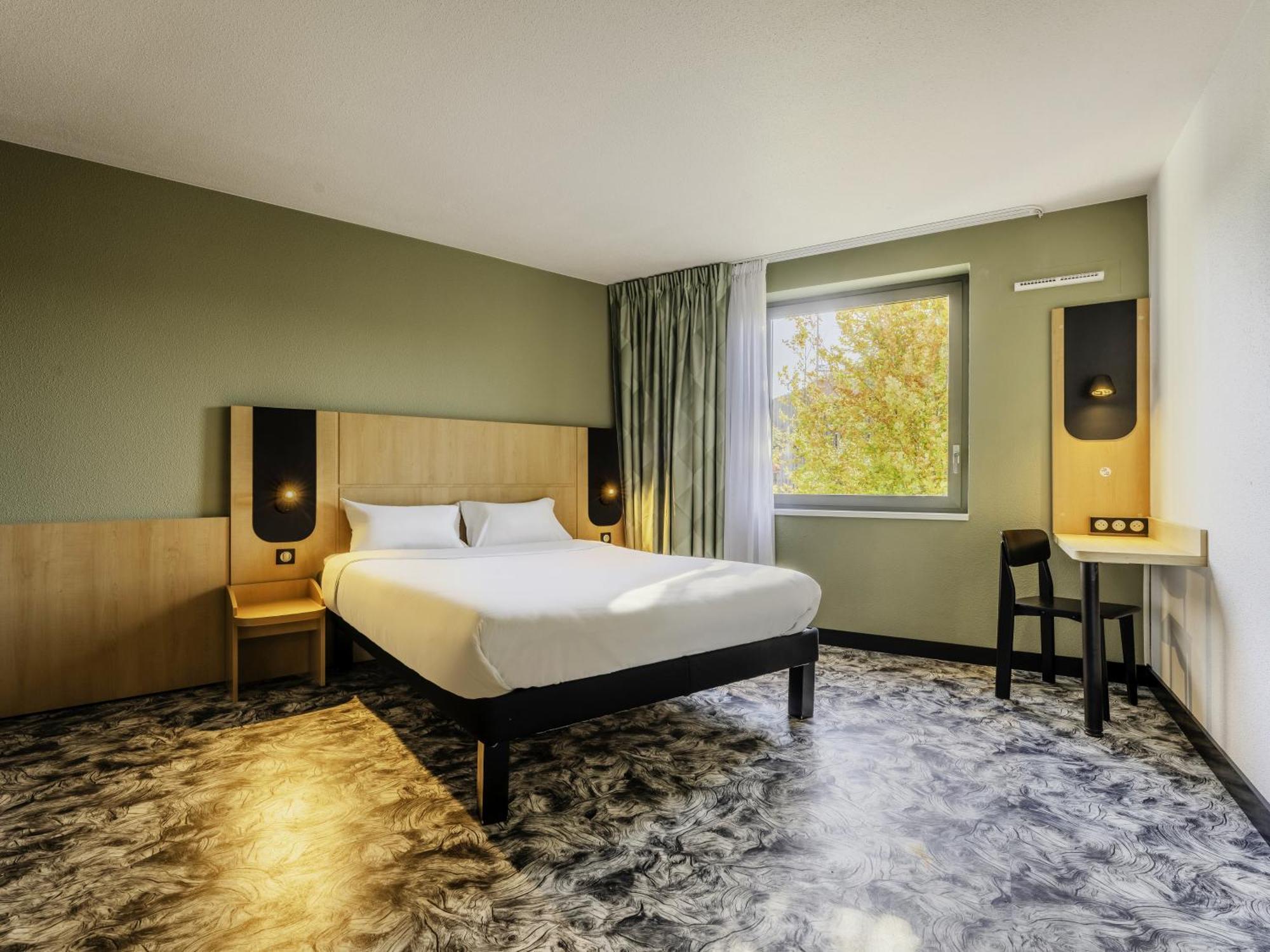 B&B Hotel Maubeuge Gare Eksteriør billede