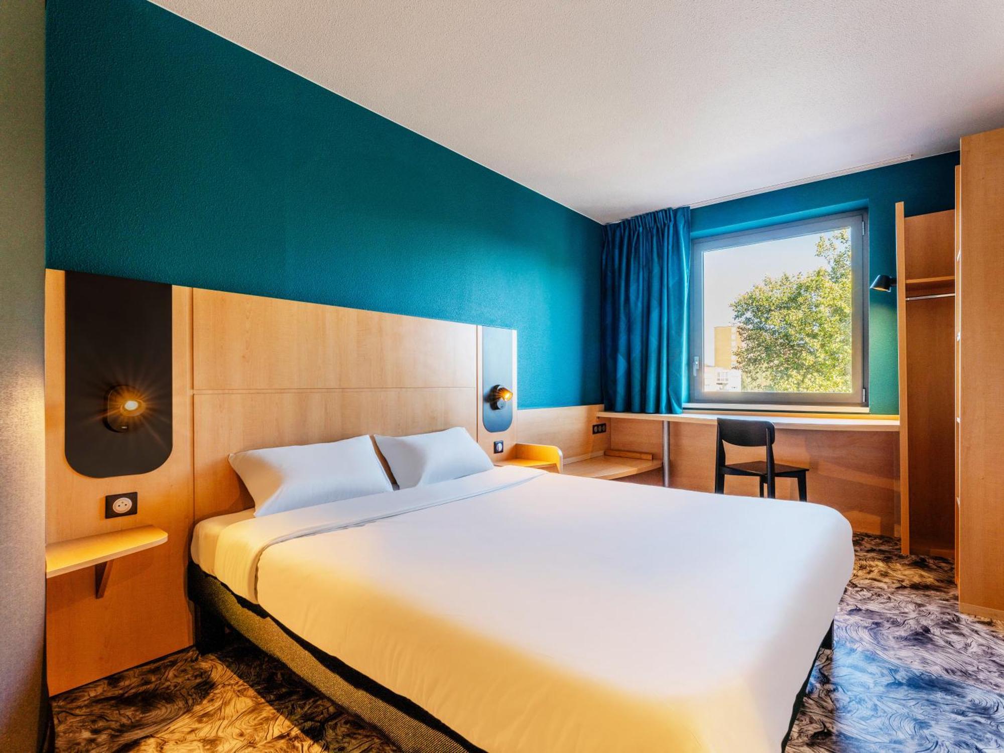 B&B Hotel Maubeuge Gare Eksteriør billede