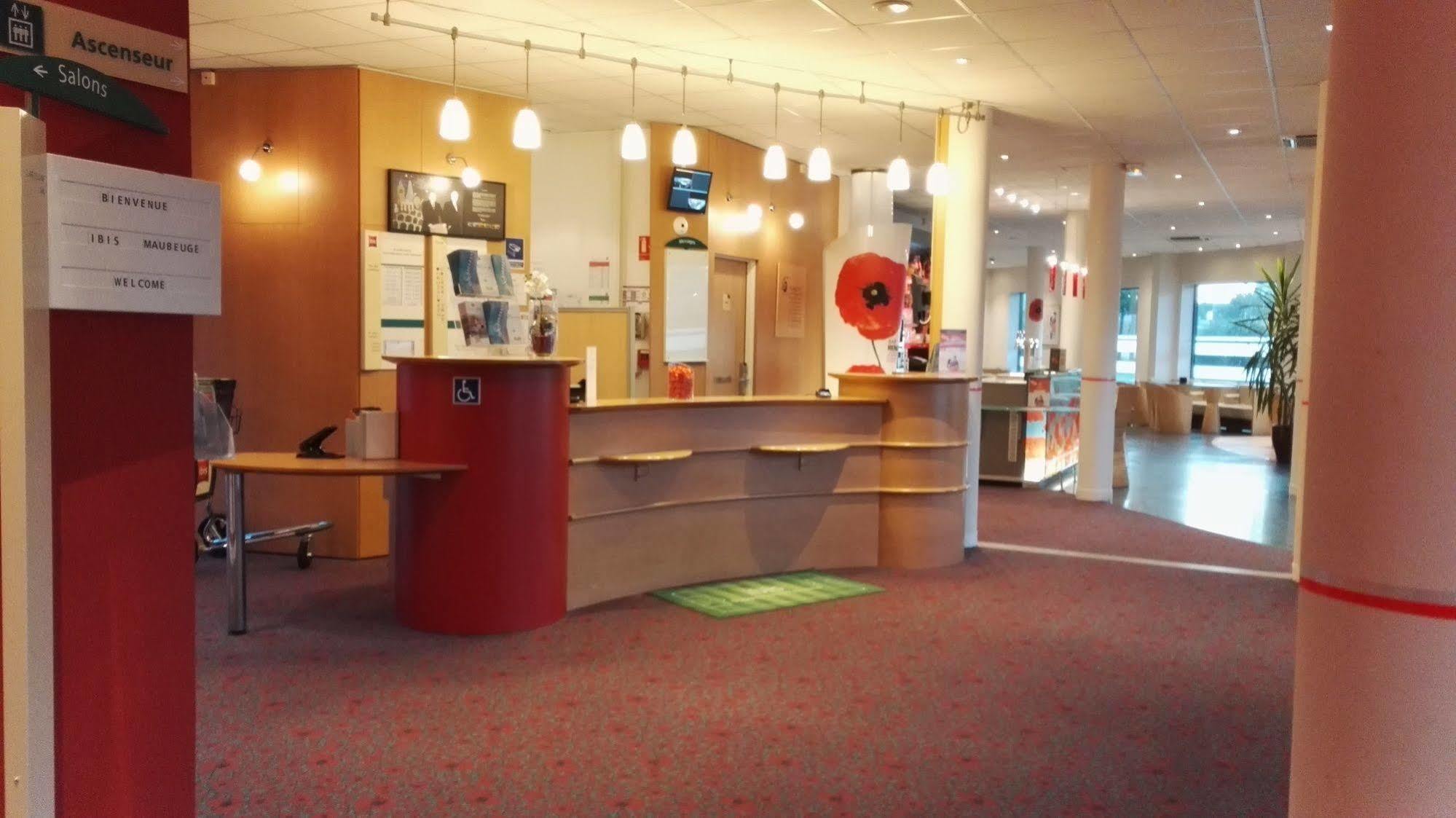 B&B Hotel Maubeuge Gare Eksteriør billede