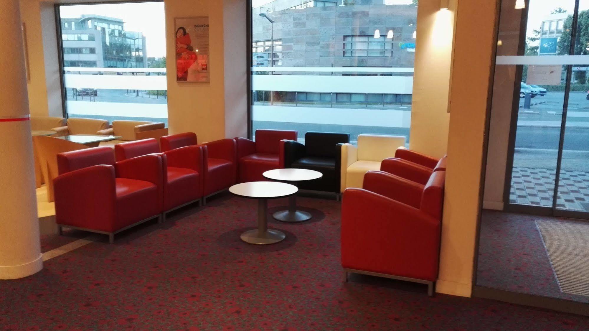 B&B Hotel Maubeuge Gare Eksteriør billede